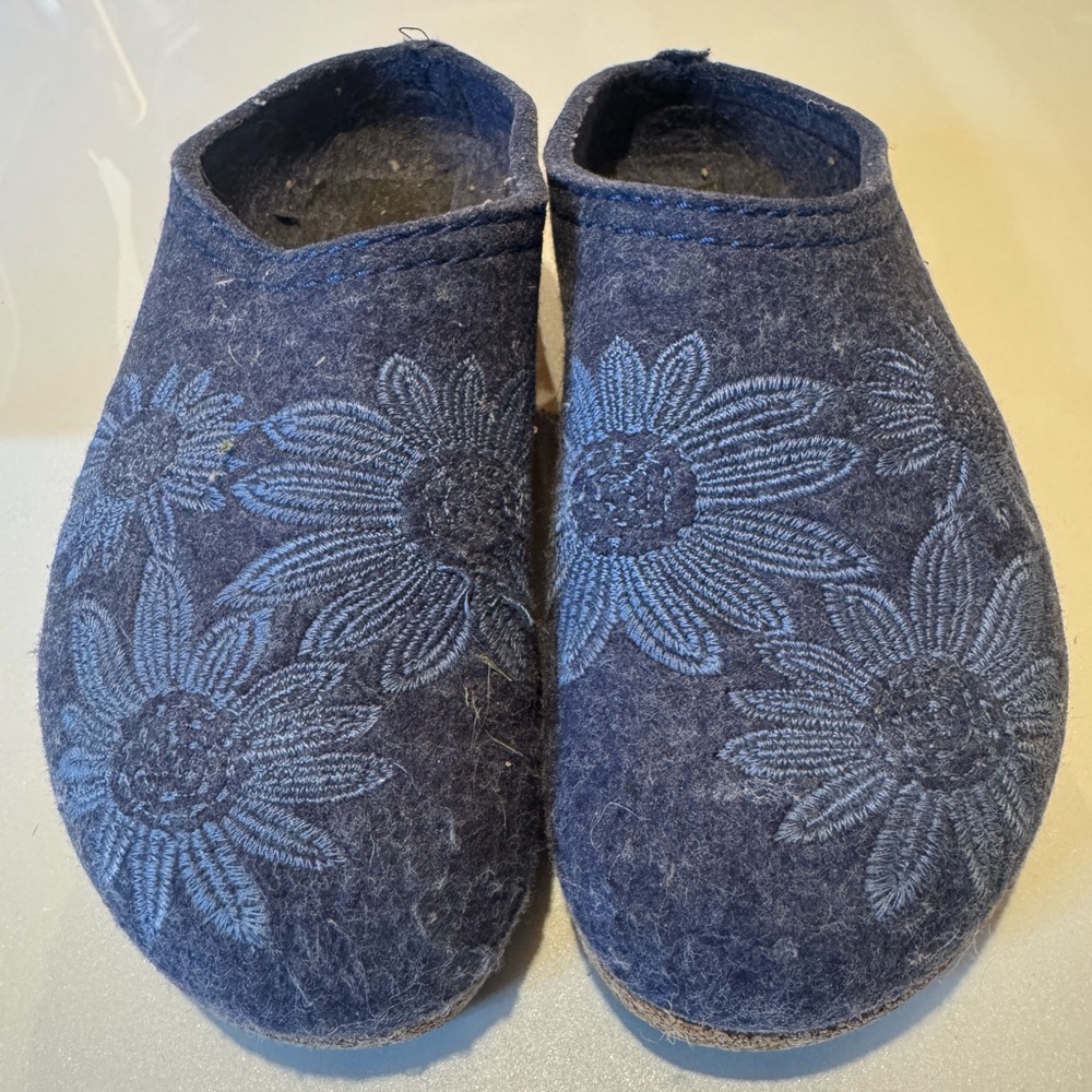 Haflinger Shoes Womens Size 37 Navy blue Wool Slip On Slippers Comfort Clogs